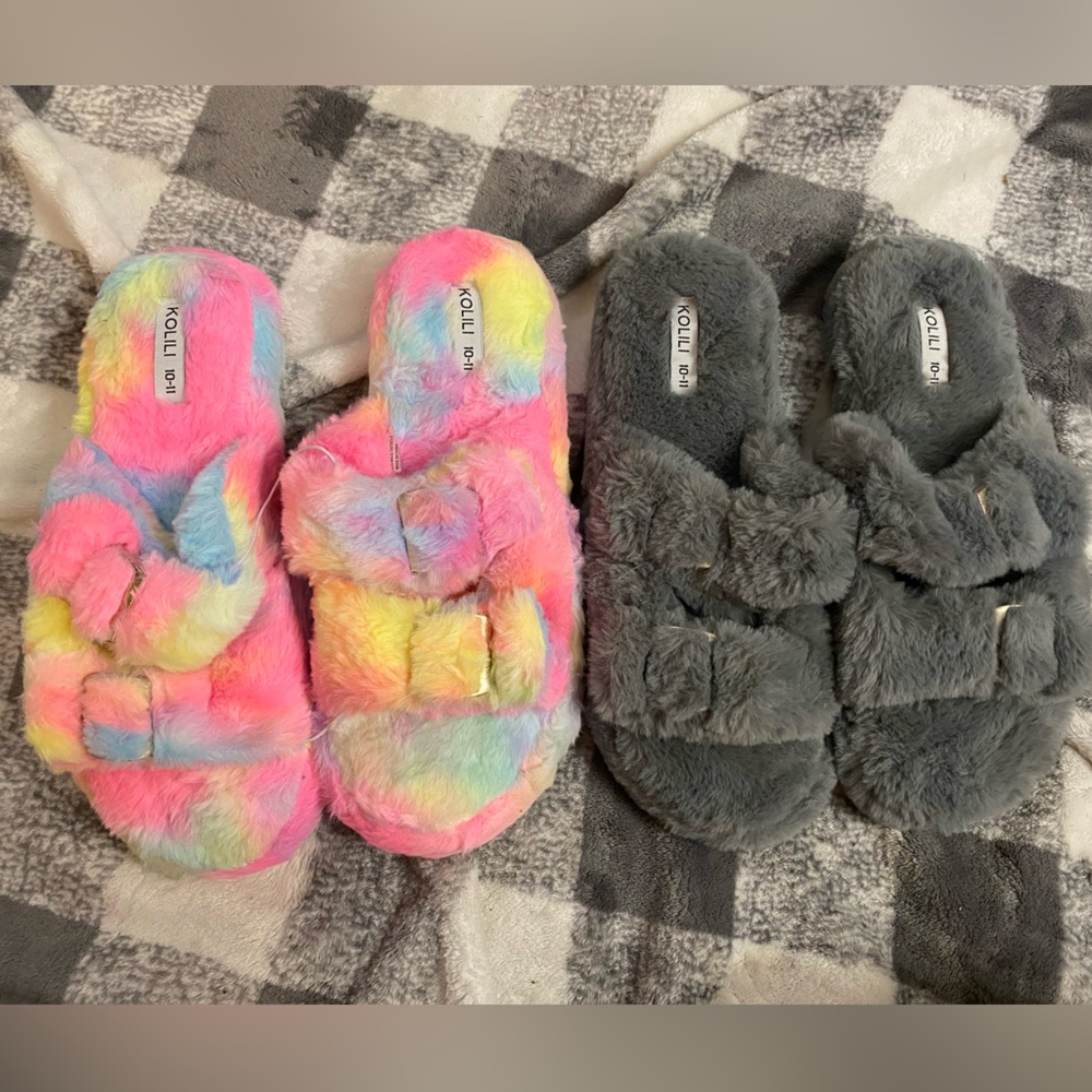 Women’s Size 10-11 Kolili Fuzzy Slippers